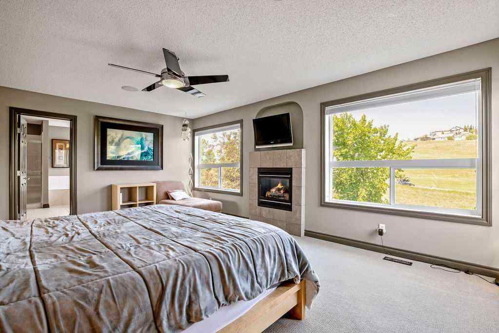 MLS® A2235467 - 31 Gleneagles Terrace  in GlenEagles Cochrane, Residential