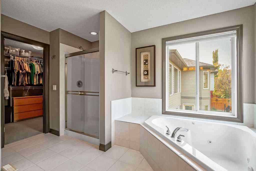 MLS® A2235467 - 31 Gleneagles Terrace  in GlenEagles Cochrane, Residential