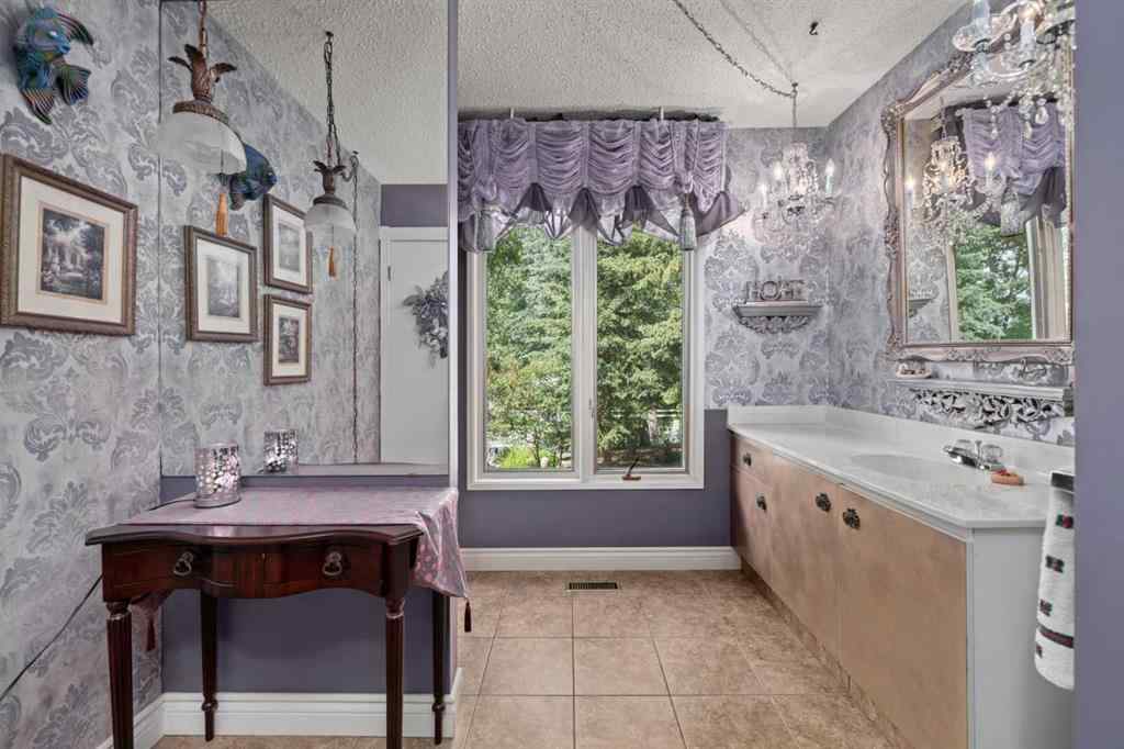 MLS® A2235472 - 322136 8 Street E in NONE Rural Foothills County, Residential