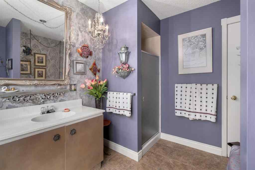 MLS® A2235472 - 322136 8 Street E in NONE Rural Foothills County, Residential