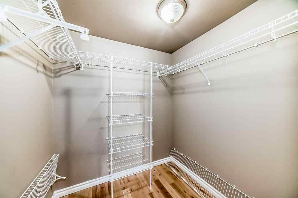 MLS® A2235477 - Unit #209 1540 29 Street NW in St Andrews Heights Calgary, Residential