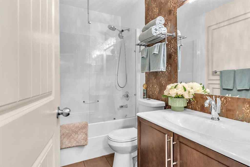 MLS® A2235480 - 166 Topaz Gate  in Rainbow Falls Chestermere, Residential