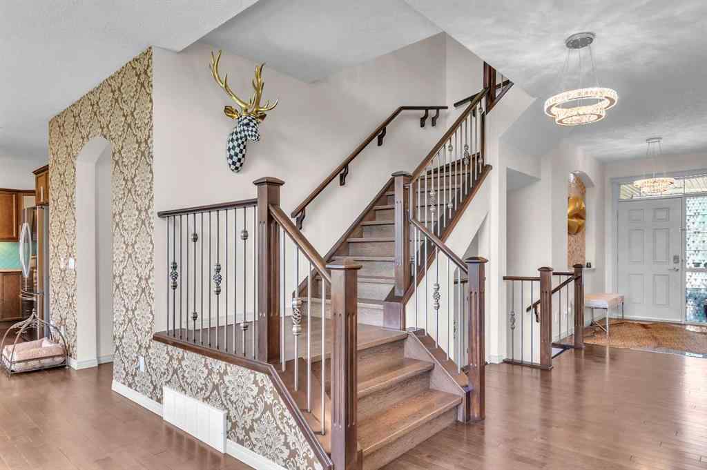 MLS® A2235480 - 166 Topaz Gate  in Rainbow Falls Chestermere, Residential