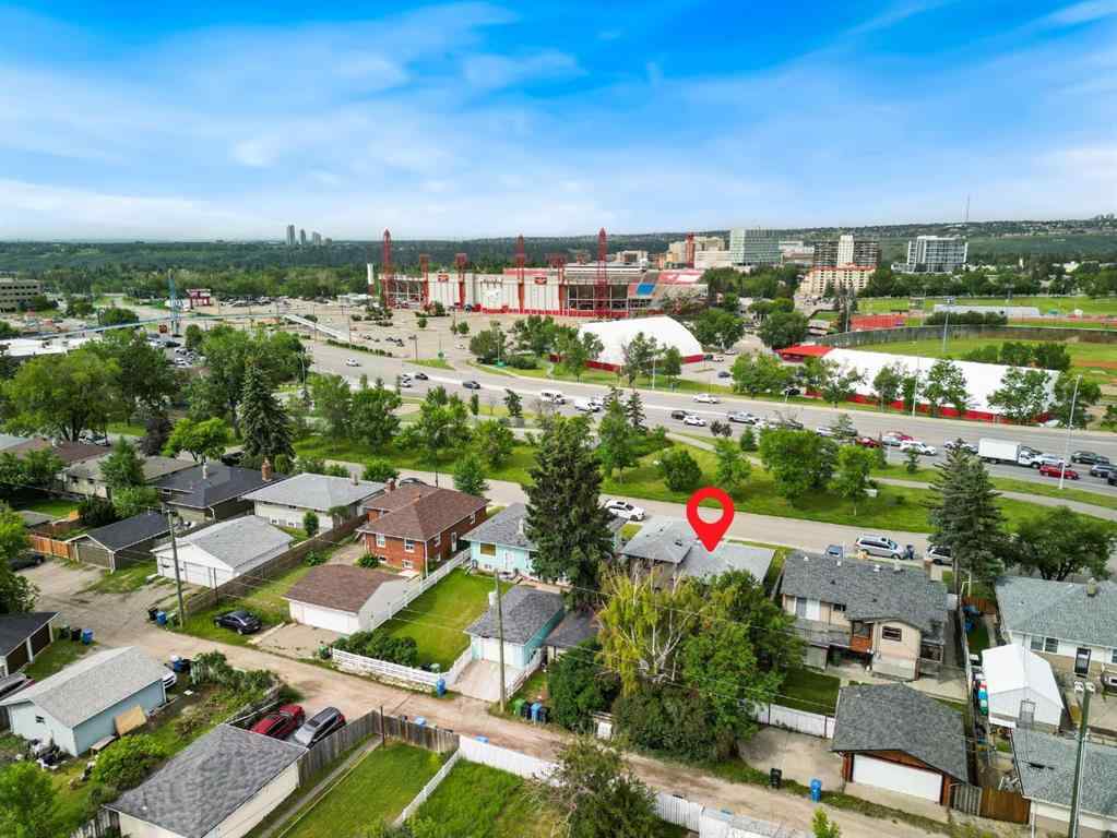 MLS® A2235488 - 2472 Capitol Hill Crescent NW in Banff Trail Calgary, Residential