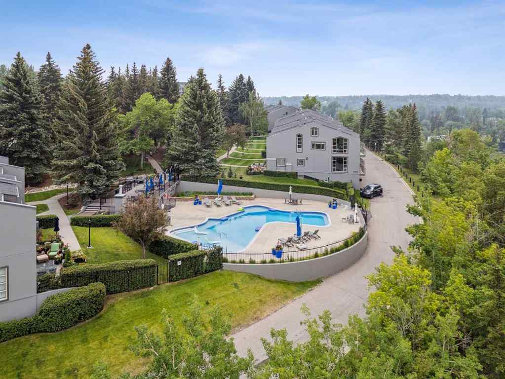 MLS® A2235491 - Unit #18 3203 Rideau Place SW in Rideau Park Calgary, Residential