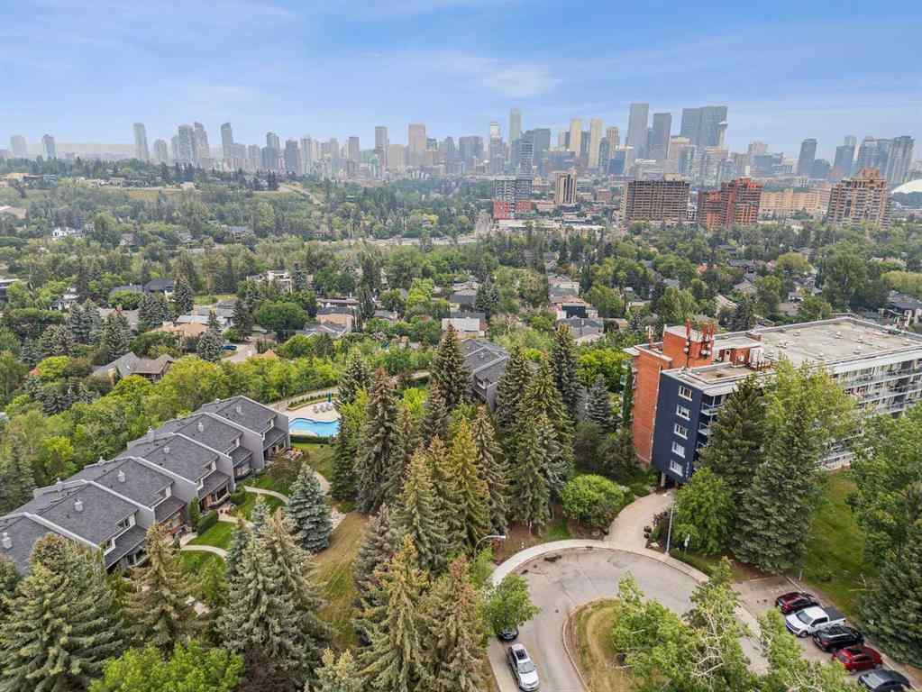 MLS® A2235491 - Unit #18 3203 Rideau Place SW in Rideau Park Calgary, Residential