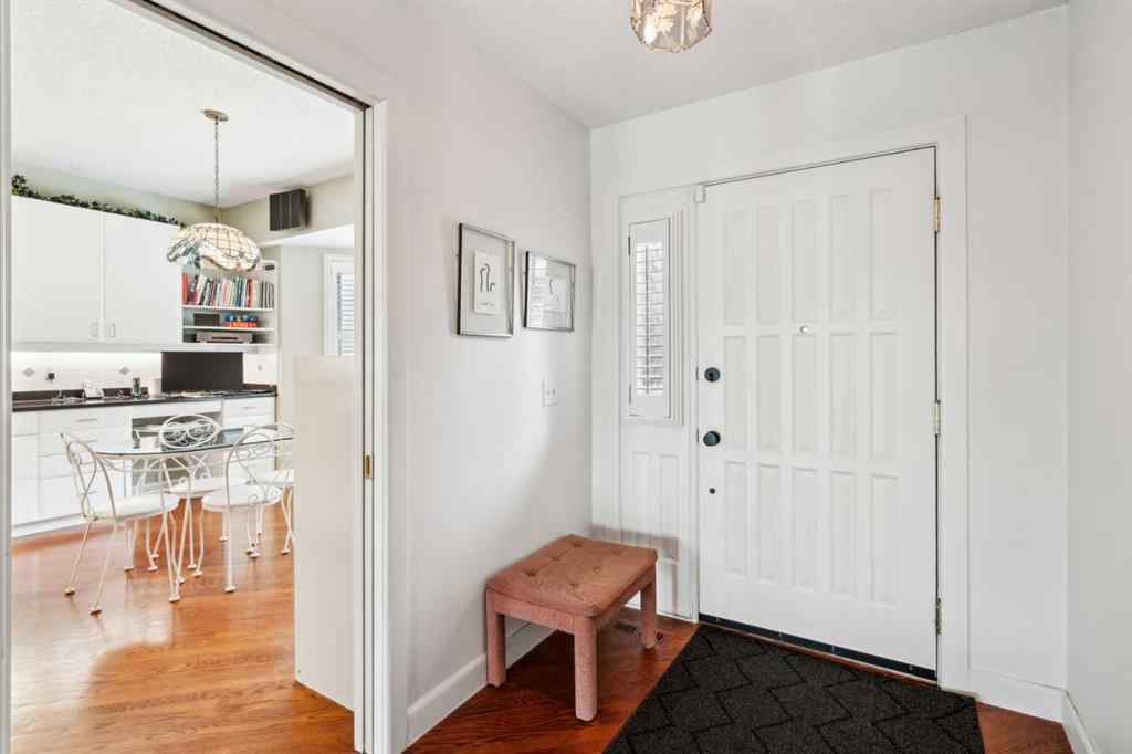 MLS® A2235491 - Unit #18 3203 Rideau Place SW in Rideau Park Calgary, Residential