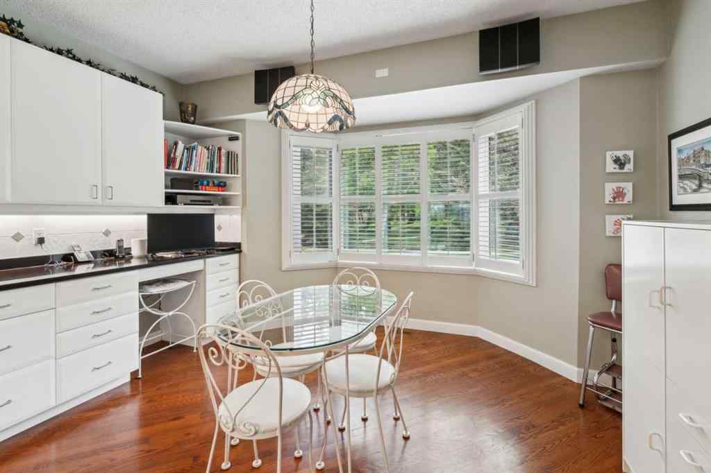 MLS® A2235491 - Unit #18 3203 Rideau Place SW in Rideau Park Calgary, Residential
