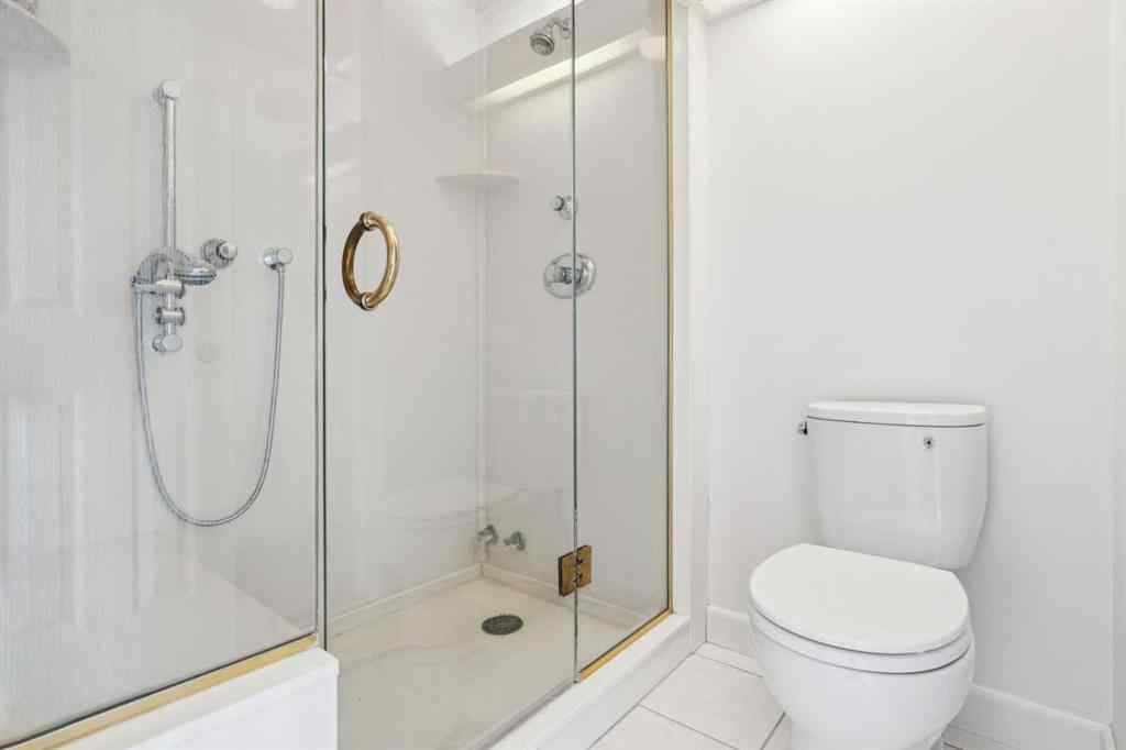 MLS® A2235491 - Unit #18 3203 Rideau Place SW in Rideau Park Calgary, Residential
