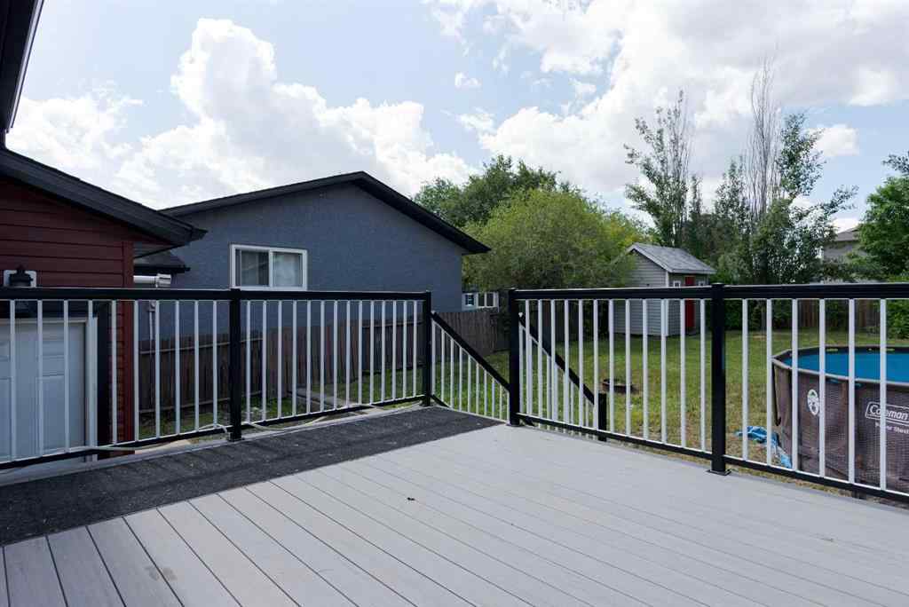 MLS® A2235502 - 125 Clenell Crescent  in Dickinsfield Fort McMurray, Residential