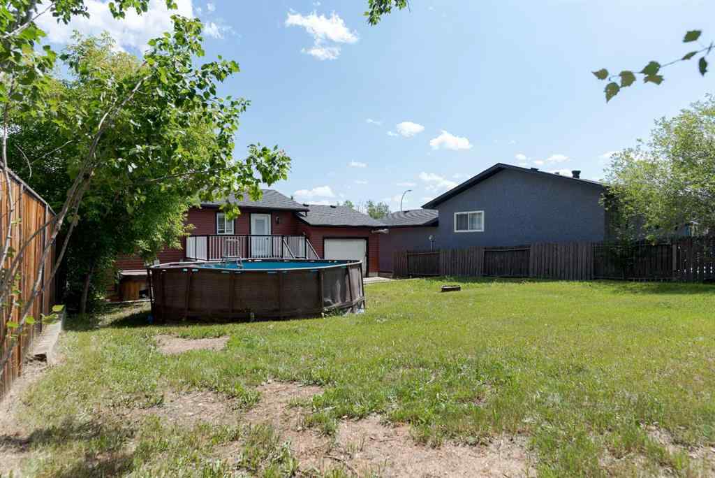 MLS® A2235502 - 125 Clenell Crescent  in Dickinsfield Fort McMurray, Residential