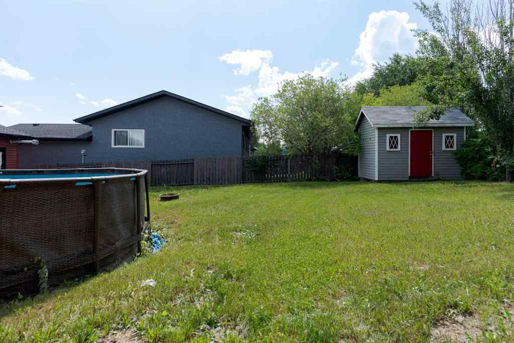 MLS® A2235502 - 125 Clenell Crescent  in Dickinsfield Fort McMurray, Residential