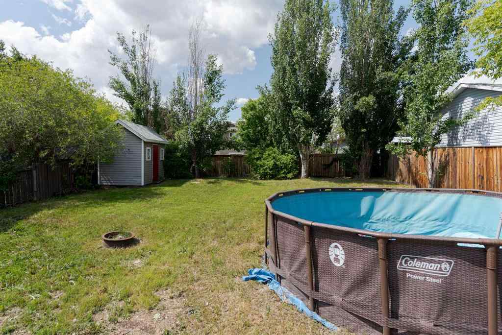 MLS® A2235502 - 125 Clenell Crescent  in Dickinsfield Fort McMurray, Residential
