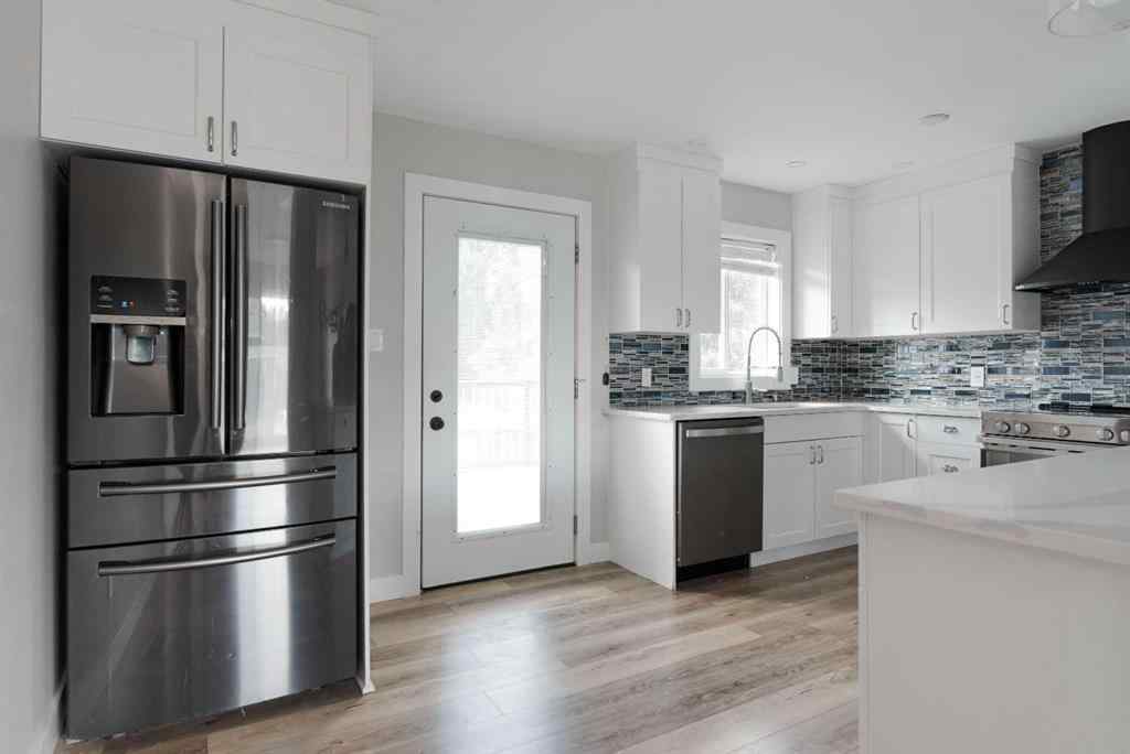 MLS® A2235502 - 125 Clenell Crescent  in Dickinsfield Fort McMurray, Residential