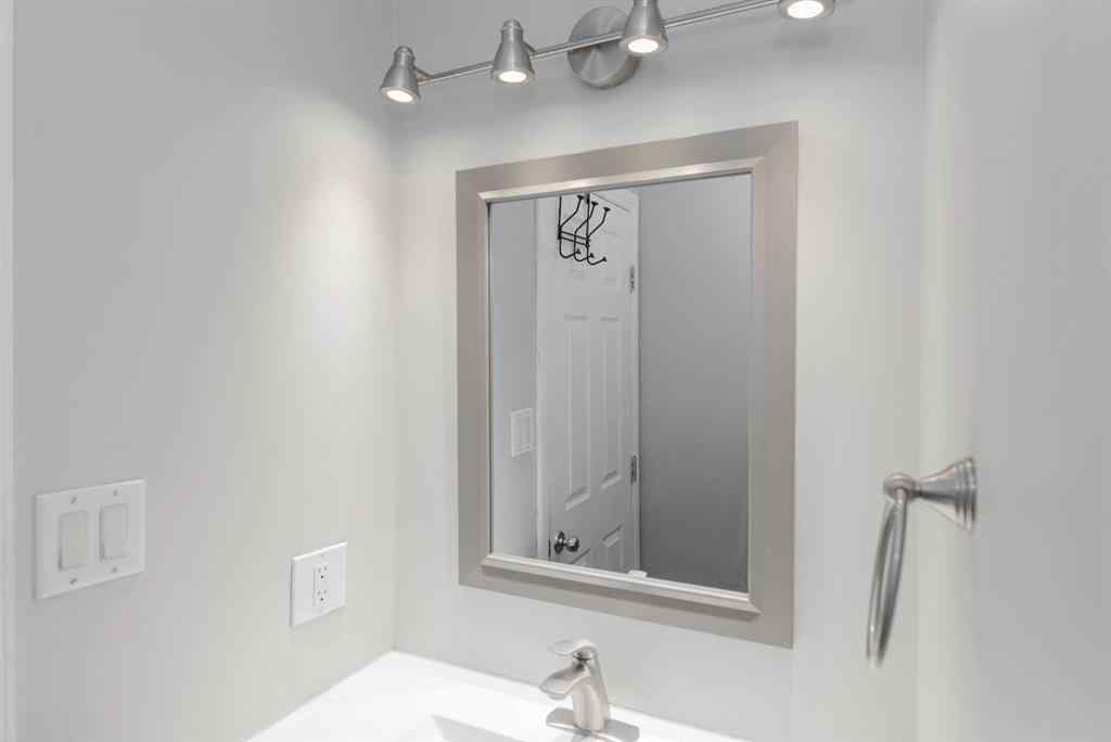 MLS® A2235502 - 125 Clenell Crescent  in Dickinsfield Fort McMurray, Residential