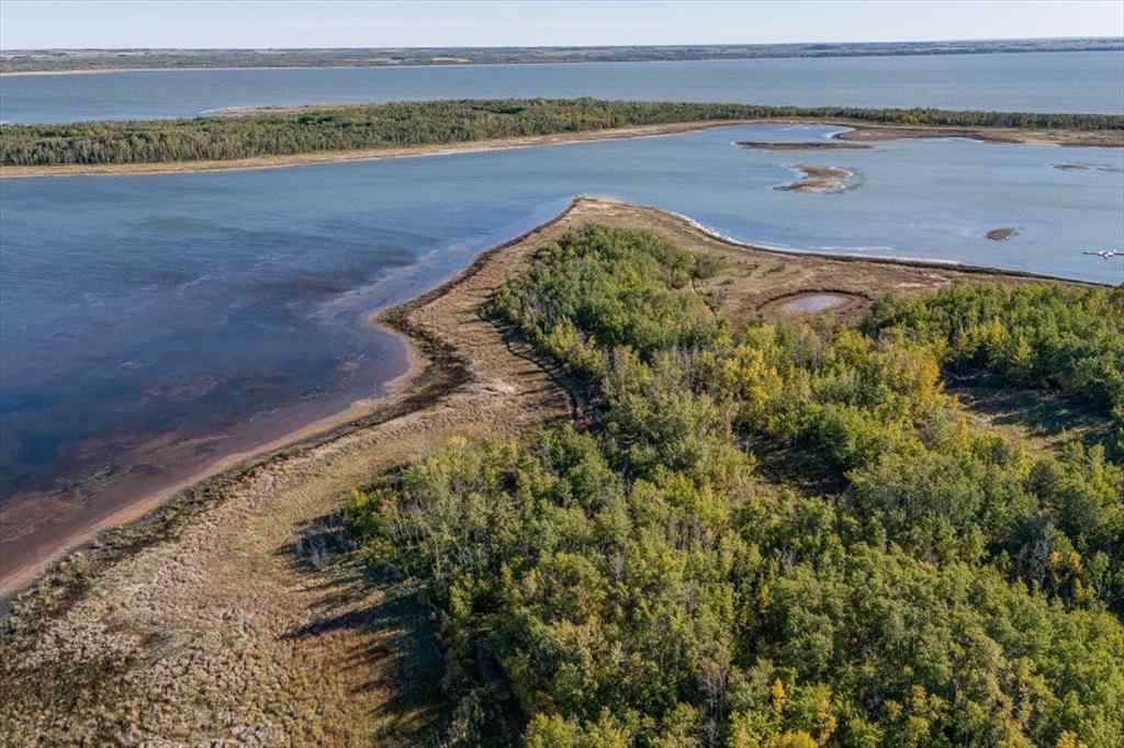 MLS® A2235510 - 602 Pheasant Close  in Pelican Point_CAMR Pelican Point, Residential