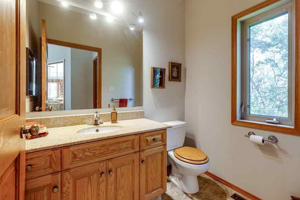 MLS® A2235510 - 602 Pheasant Close  in Pelican Point_CAMR Pelican Point, Residential