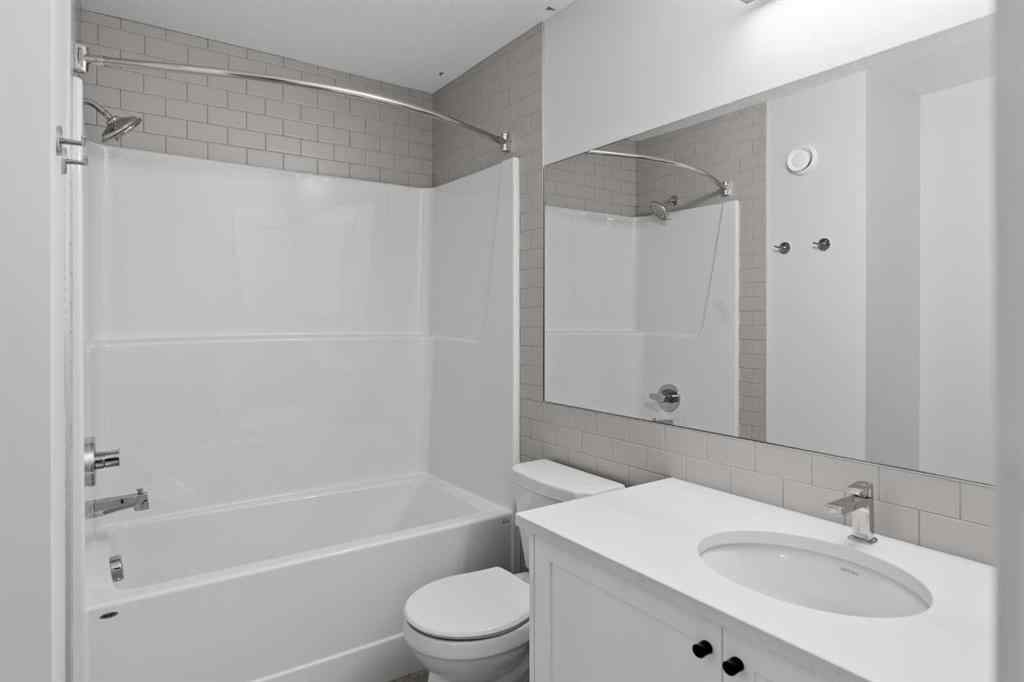 MLS® A2235521 - 3187 Chinook Winds Drive SW in Chinook Gate Airdrie, Residential