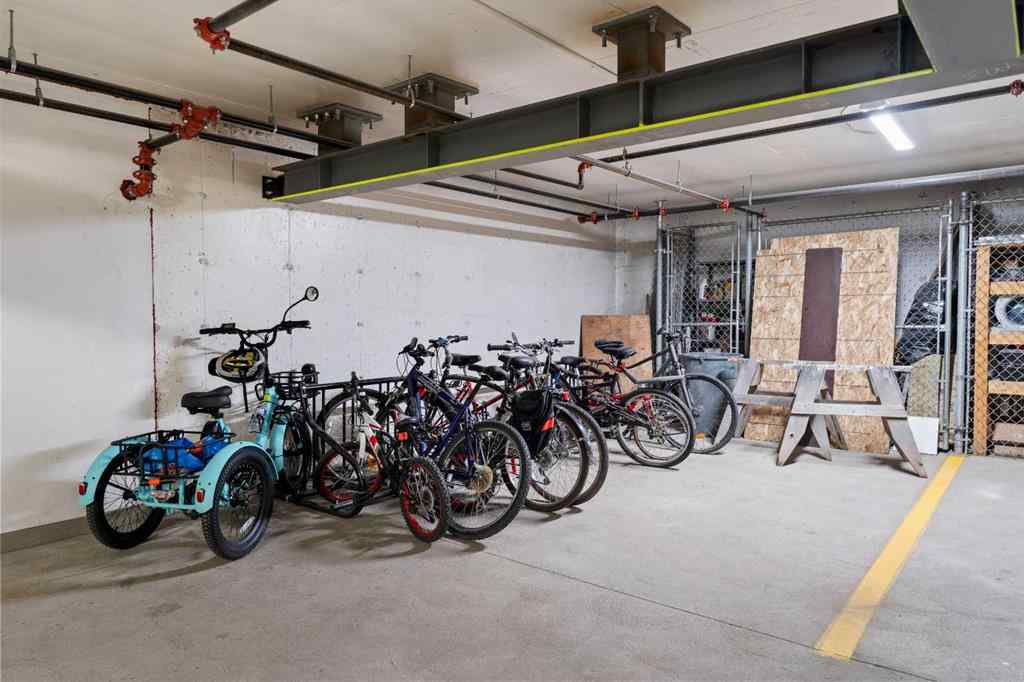 MLS® A2235533 - Unit #2126 1818 Simcoe Boulevard SW in Signal Hill Calgary, Residential