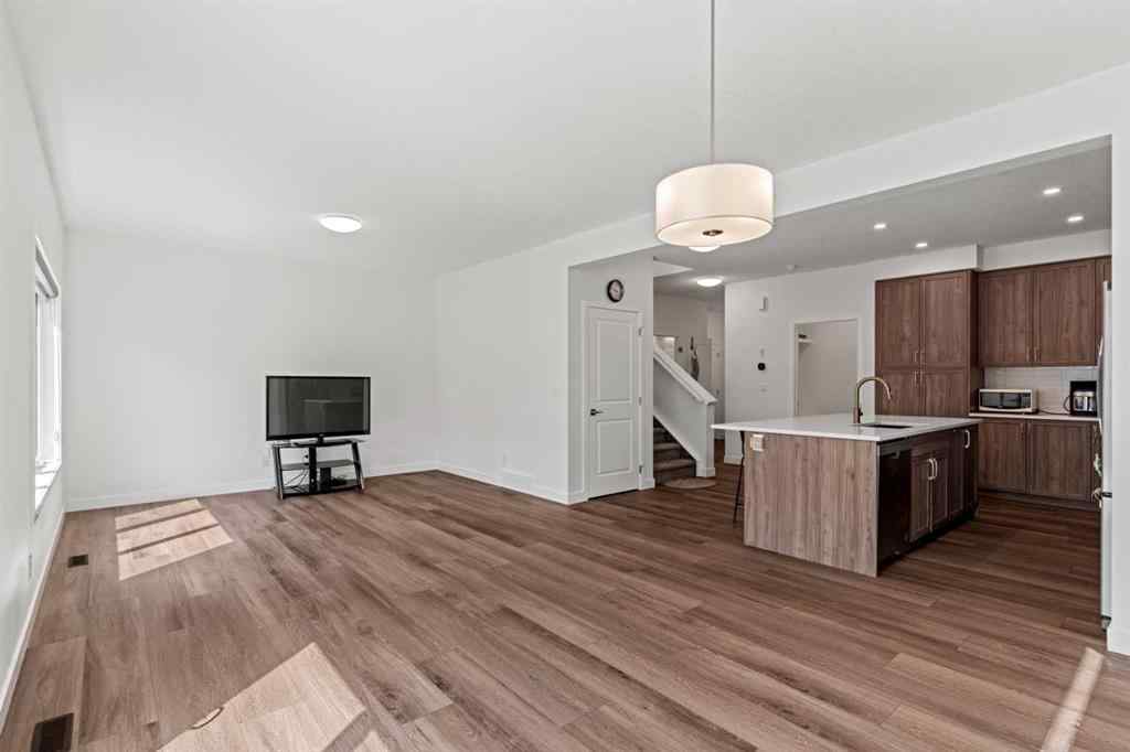 MLS® A2235548 - 57 Willow Green SW in Wildflower Airdrie, Residential