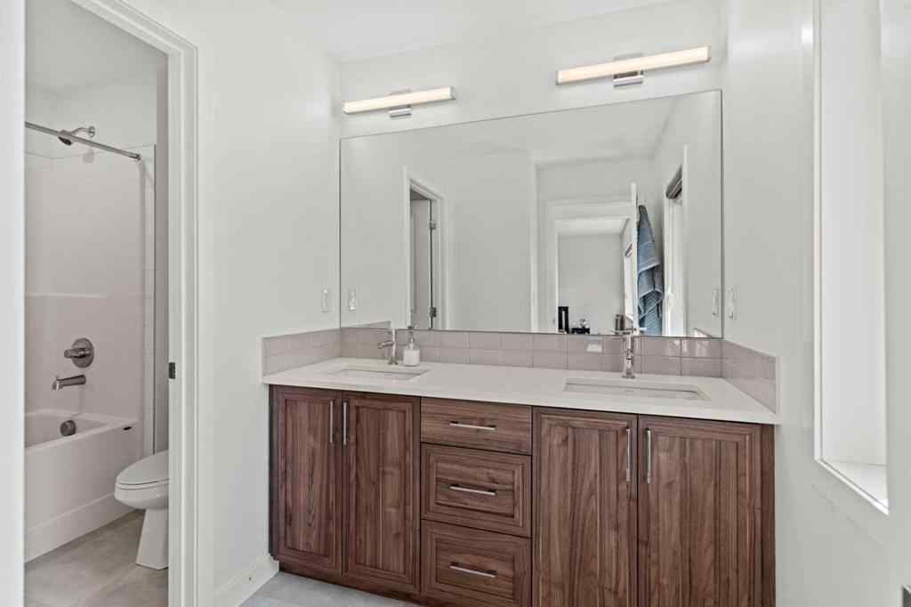 MLS® A2235548 - 57 Willow Green SW in Wildflower Airdrie, Residential