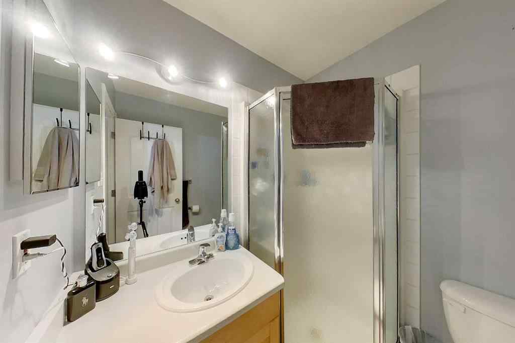MLS® A2235553 - 708 8 Avenue SW in NONE Slave Lake, Residential