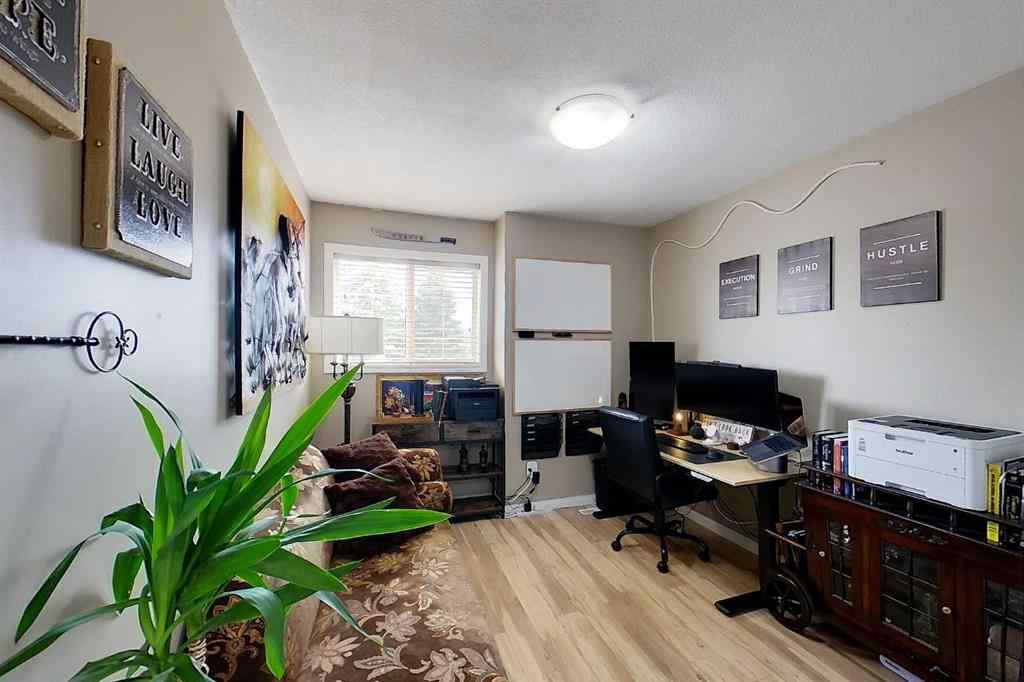 MLS® A2235553 - 708 8 Avenue SW in NONE Slave Lake, Residential