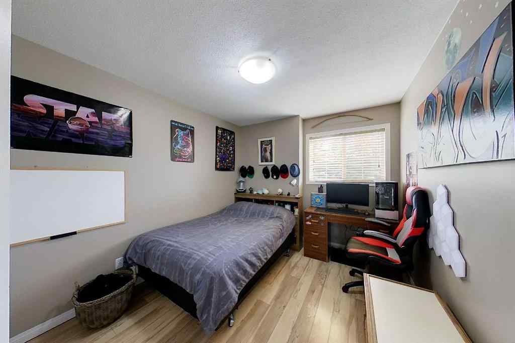 MLS® A2235553 - 708 8 Avenue SW in NONE Slave Lake, Residential
