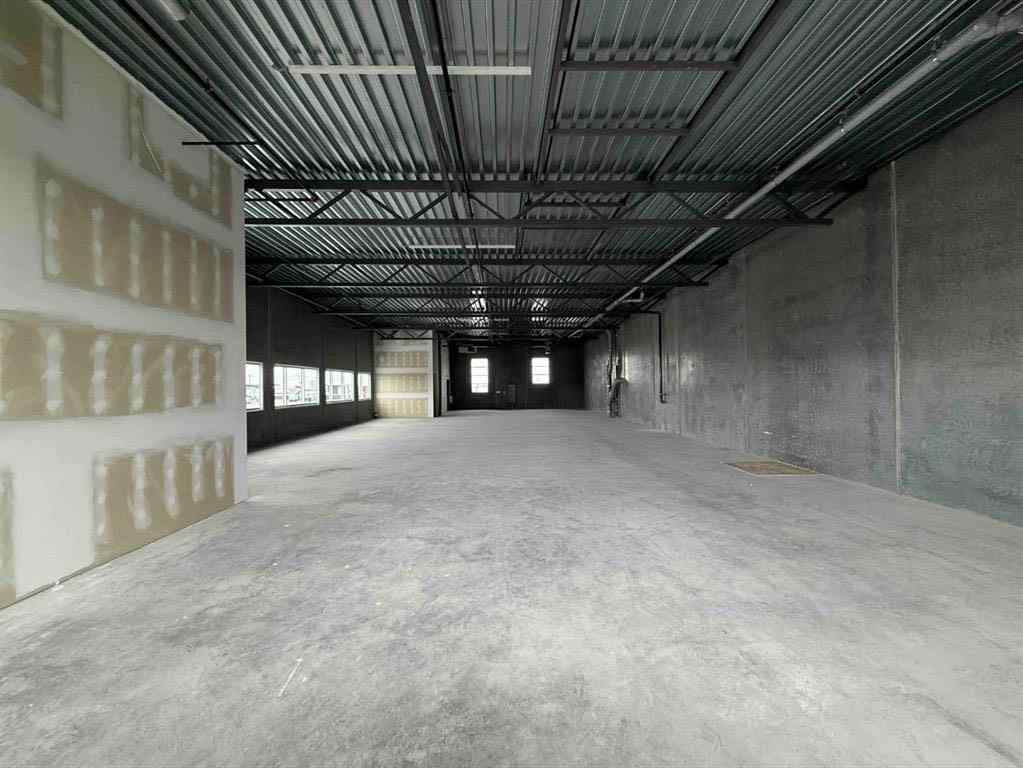 MLS® A2235560 - Unit #3235 6520 36 Street NE in Saddleridge Industrial Calgary, Commercial