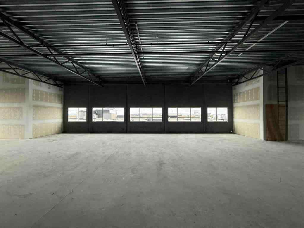 MLS® A2235560 - Unit #3235 6520 36 Street NE in Saddleridge Industrial Calgary, Commercial