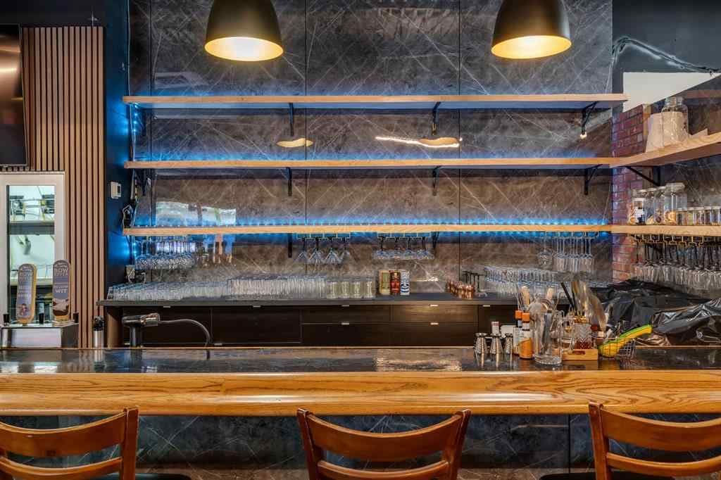 MLS® A2235565 -     in  Calgary, Commercial