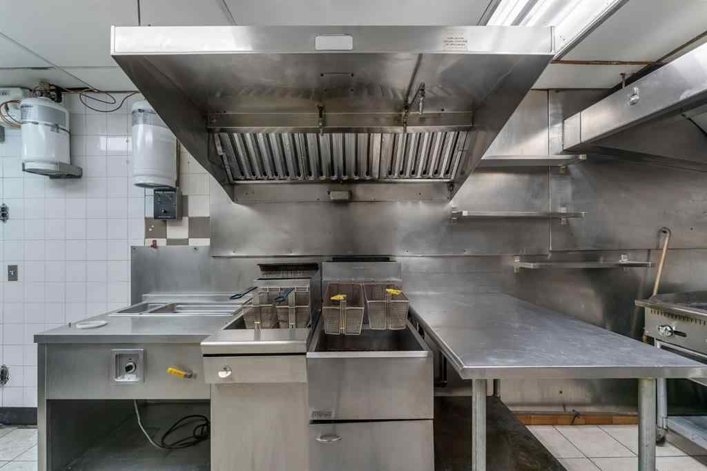MLS® A2235565 -     in  Calgary, Commercial
