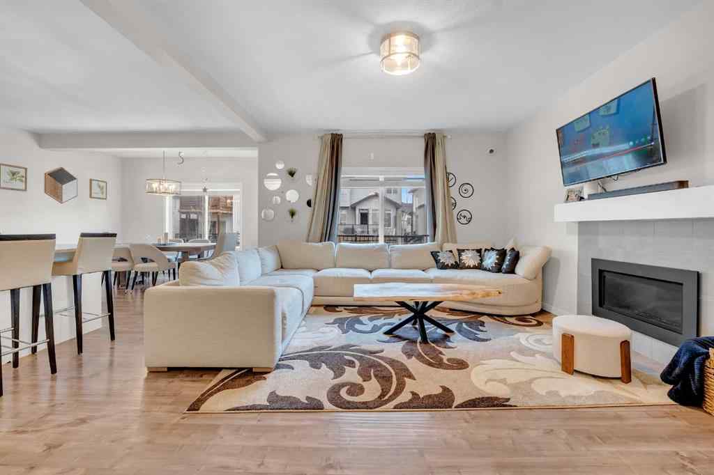 MLS® A2235566 - 165 Kingsbury Close SE in Kings Heights Airdrie, Residential