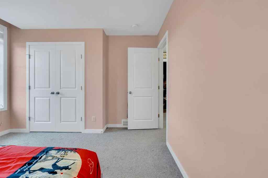 MLS® A2235566 - 165 Kingsbury Close SE in Kings Heights Airdrie, Residential