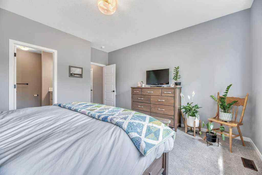 MLS® A2235591 - 1181 Hillcrest Manor Estates  in Hillview Estates Strathmore, Residential