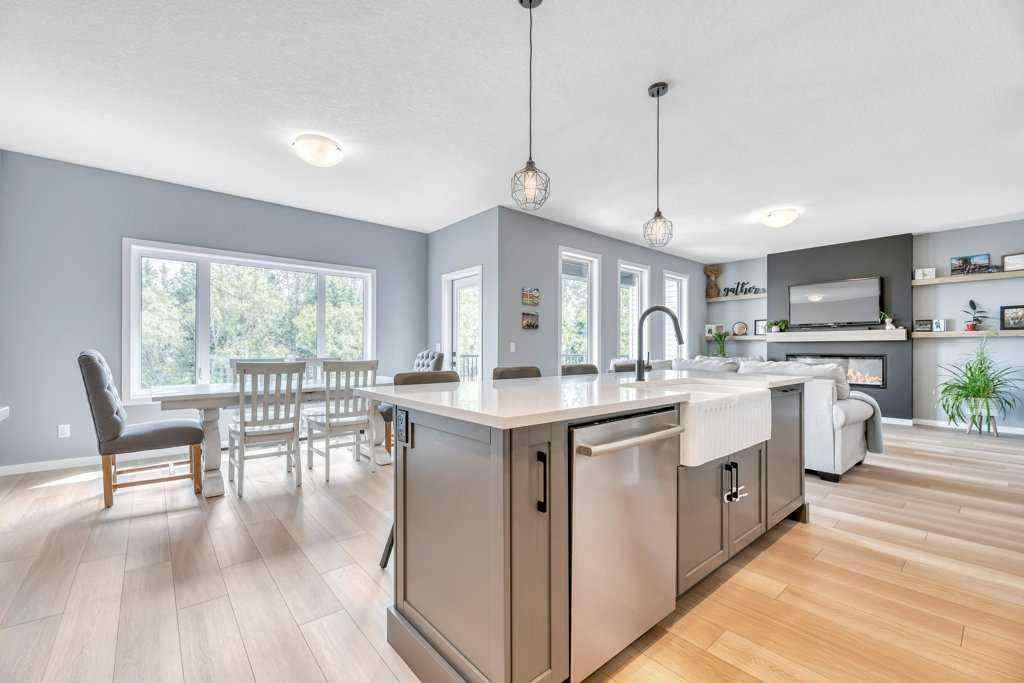 MLS® A2235591 - 1181 Hillcrest Manor Estates  in Hillview Estates Strathmore, Residential