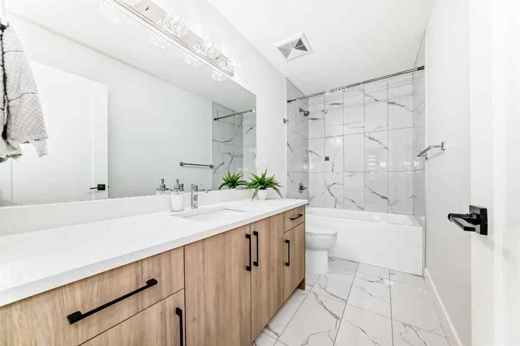 MLS® A2235594 - 127 Saddlecrest Grove NE in Saddle Ridge Calgary, Residential