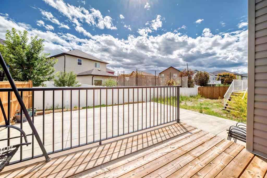 MLS® A2235594 - 127 Saddlecrest Grove NE in Saddle Ridge Calgary, Residential