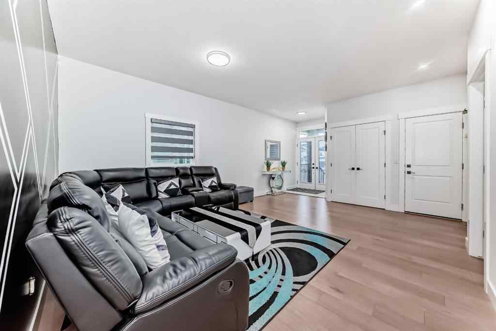 MLS® A2235594 - 127 Saddlecrest Grove NE in Saddle Ridge Calgary, Residential