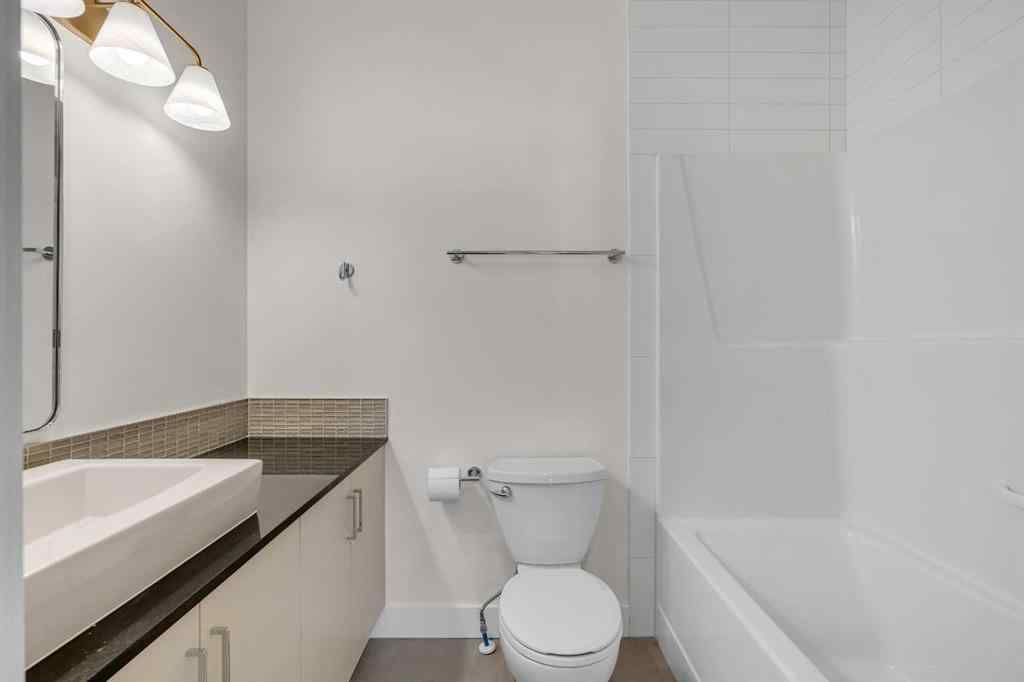 MLS® A2235595 - 78 West Coach Manor SW in West Springs Calgary, Residential