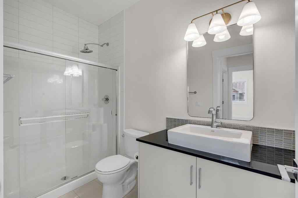 MLS® A2235595 - 78 West Coach Manor SW in West Springs Calgary, Residential