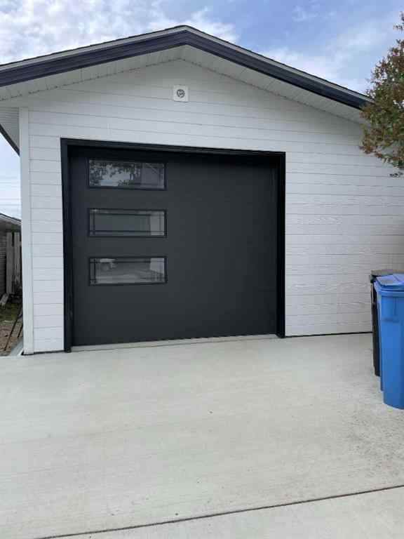 MLS® A2235628 - 10404 116 Street  in NONE Fairview, Residential