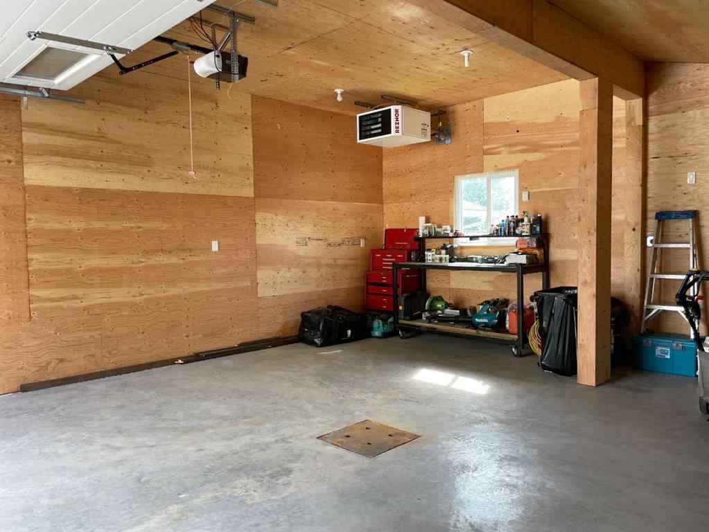 MLS® A2235628 - 10404 116 Street  in NONE Fairview, Residential