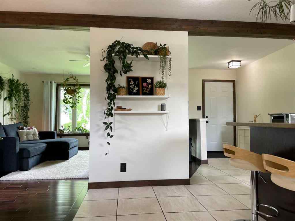 MLS® A2235628 - 10404 116 Street  in NONE Fairview, Residential