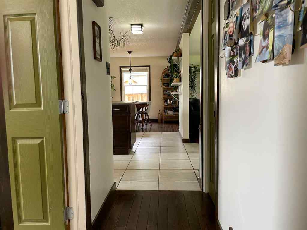 MLS® A2235628 - 10404 116 Street  in NONE Fairview, Residential