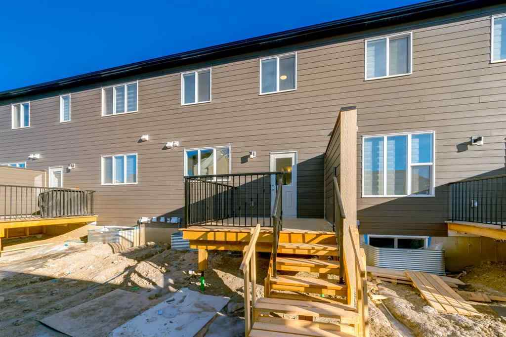 MLS® A2235633 - 207 South Shore Court  in South Shores Chestermere, Residential