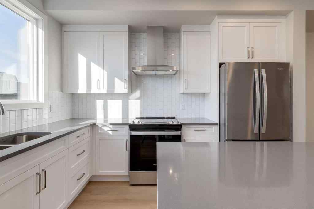 MLS® A2235633 - 207 South Shore Court  in South Shores Chestermere, Residential