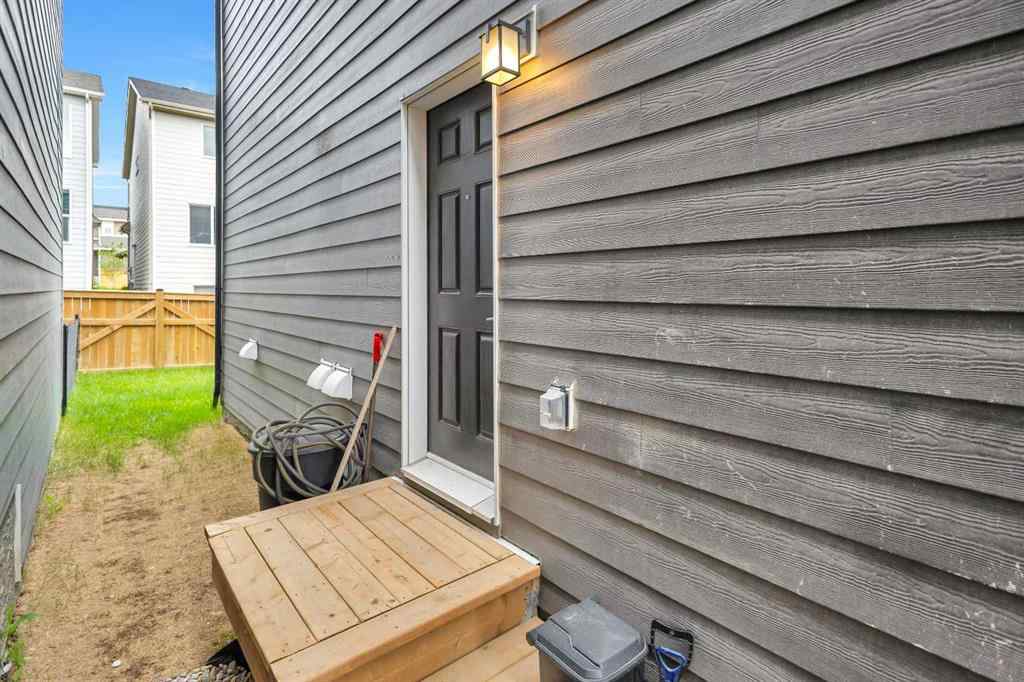 MLS® A2235640 - 890 Bluerock Way SW in Alpine Park Calgary, Residential