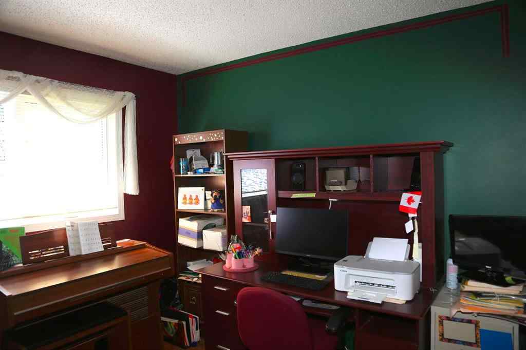 MLS® A2235642 - 2322 86A Street  in NONE Coleman, Residential