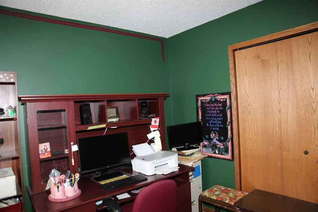 MLS® A2235642 - 2322 86A Street  in NONE Coleman, Residential